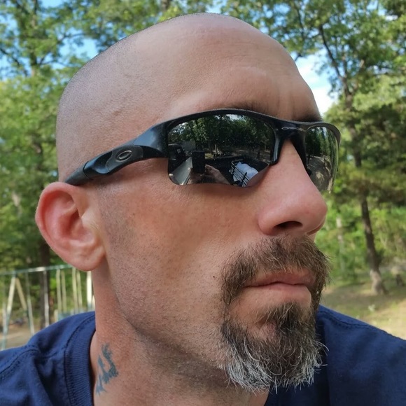 Meet your Posher, Daniel - Picture 1 of 1